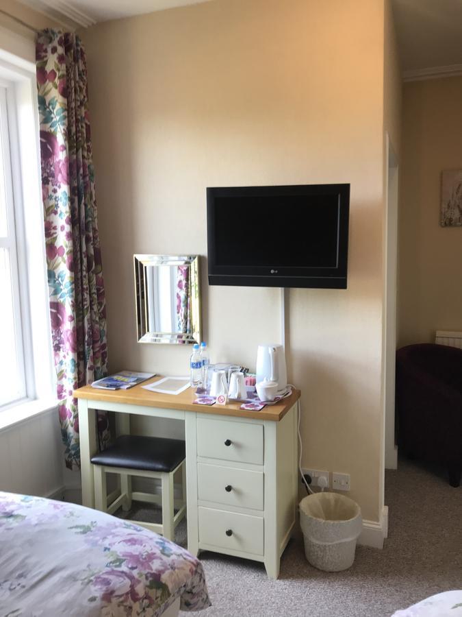 Dunclutha Guest House Leven  Extérieur photo