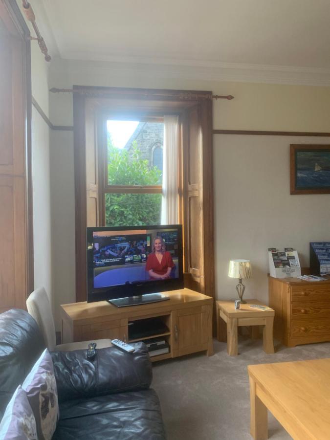 Dunclutha Guest House Leven  Extérieur photo